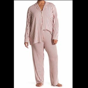 NWT Nordstrom Lingerie Pajama Set
